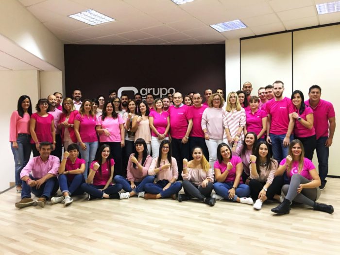 Trabajadores de Grupo Control se solidarizan con la lucha contra el cancer de mama 700x525 1