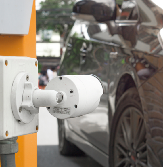 cámara de seguridad para detección de vehículos y matriculas